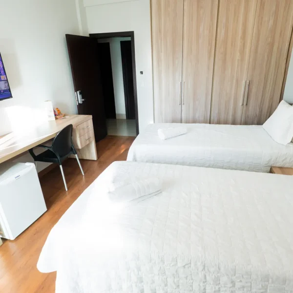 QUARTO I (41)