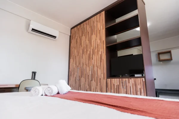 QUARTO III (28)